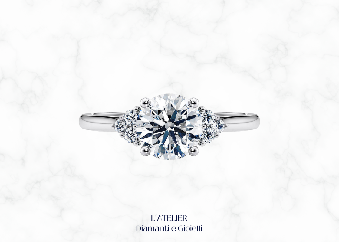 Elegante anello in oro 18 carati con diamanti, dal design luminoso che evoca il cielo stellato. Gioiello raffinato e brillante.