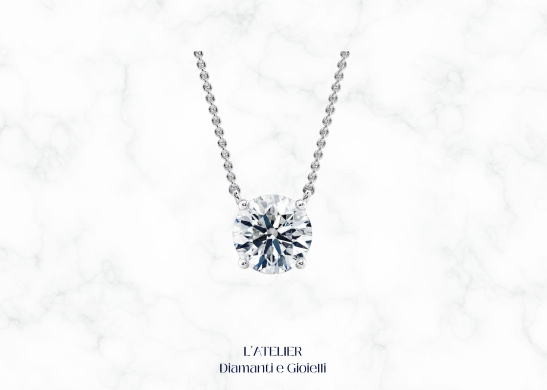 collana modello punto luce con diamante naturale rotondo