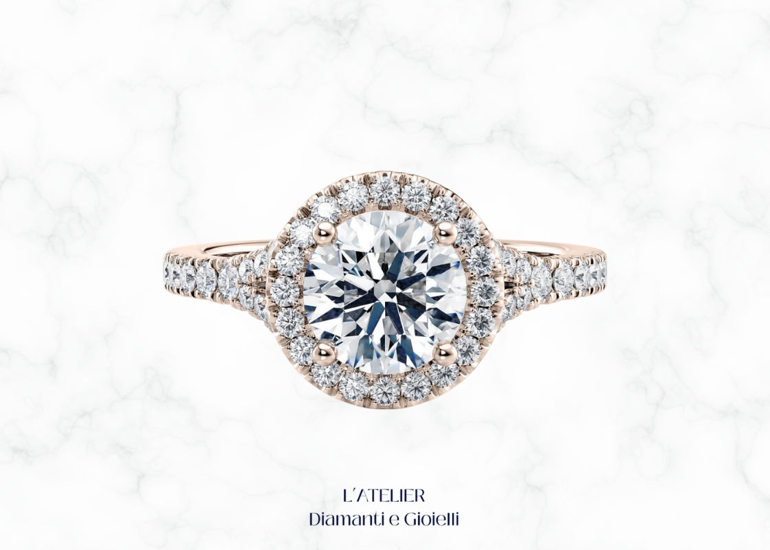 Lussuoso anello 'Eterna Luminosità' in oro 18 carati con diamanti brillanti, che irradia uno scintillio continuo. Gioiello simbolo di bellezza e promessa eterna.