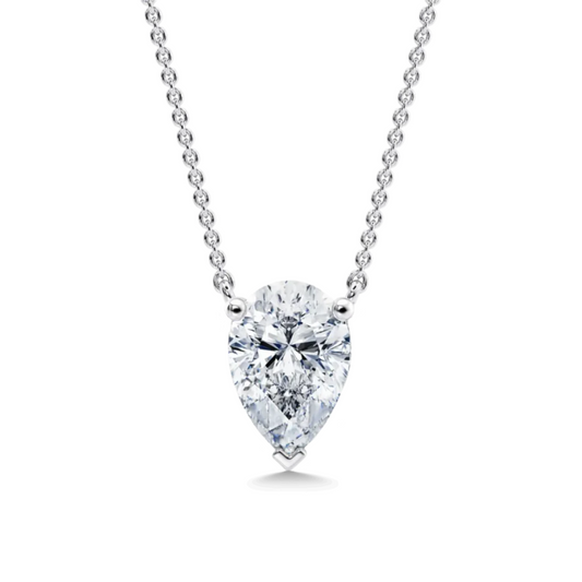 Collana Punto Luce con Diamante Taglio Goccia – Eleganza e Brillantezza Uniche- “Goccia di Luce”